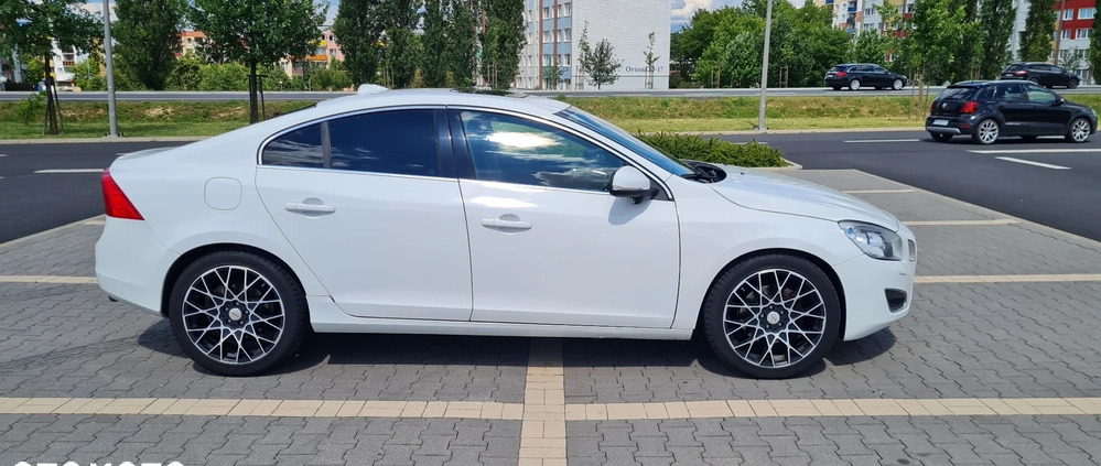 Volvo S60 cena 59999 przebieg: 165000, rok produkcji 2012 z Głogów małe 232